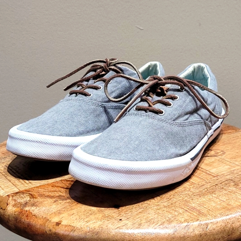 Sperry Shoes, Size 9.5, Grey